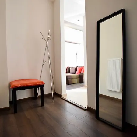 Standard By Hi5 - Close To Buda Castle